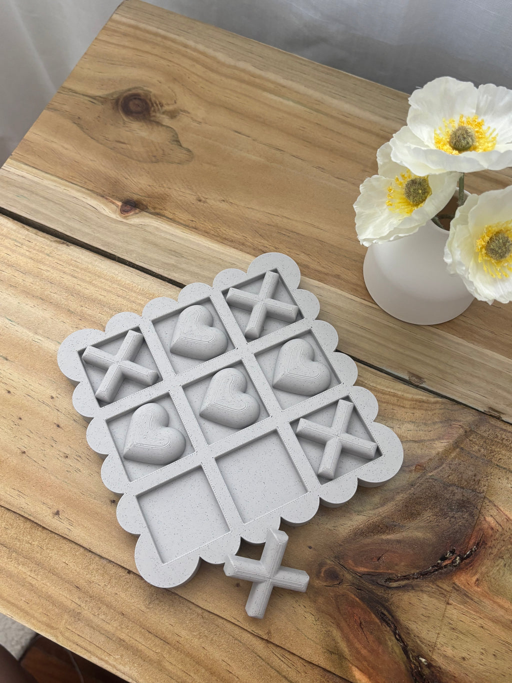 Tic Tac Toe (Noughts and Crosses) Scalloped Set