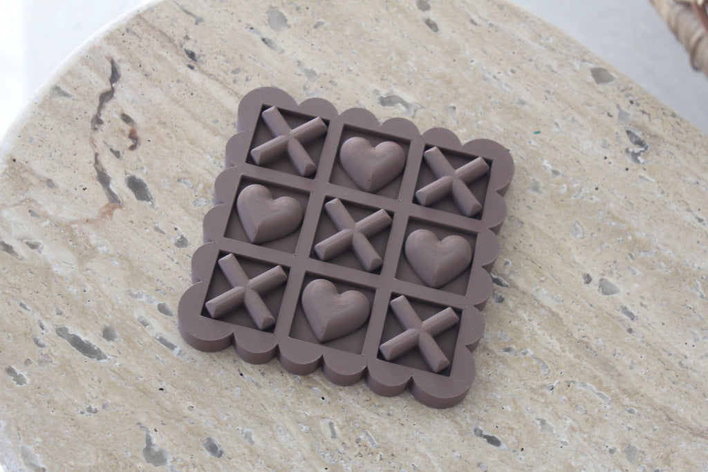 Scalloped Chocolate Brown Noughts and Crosses