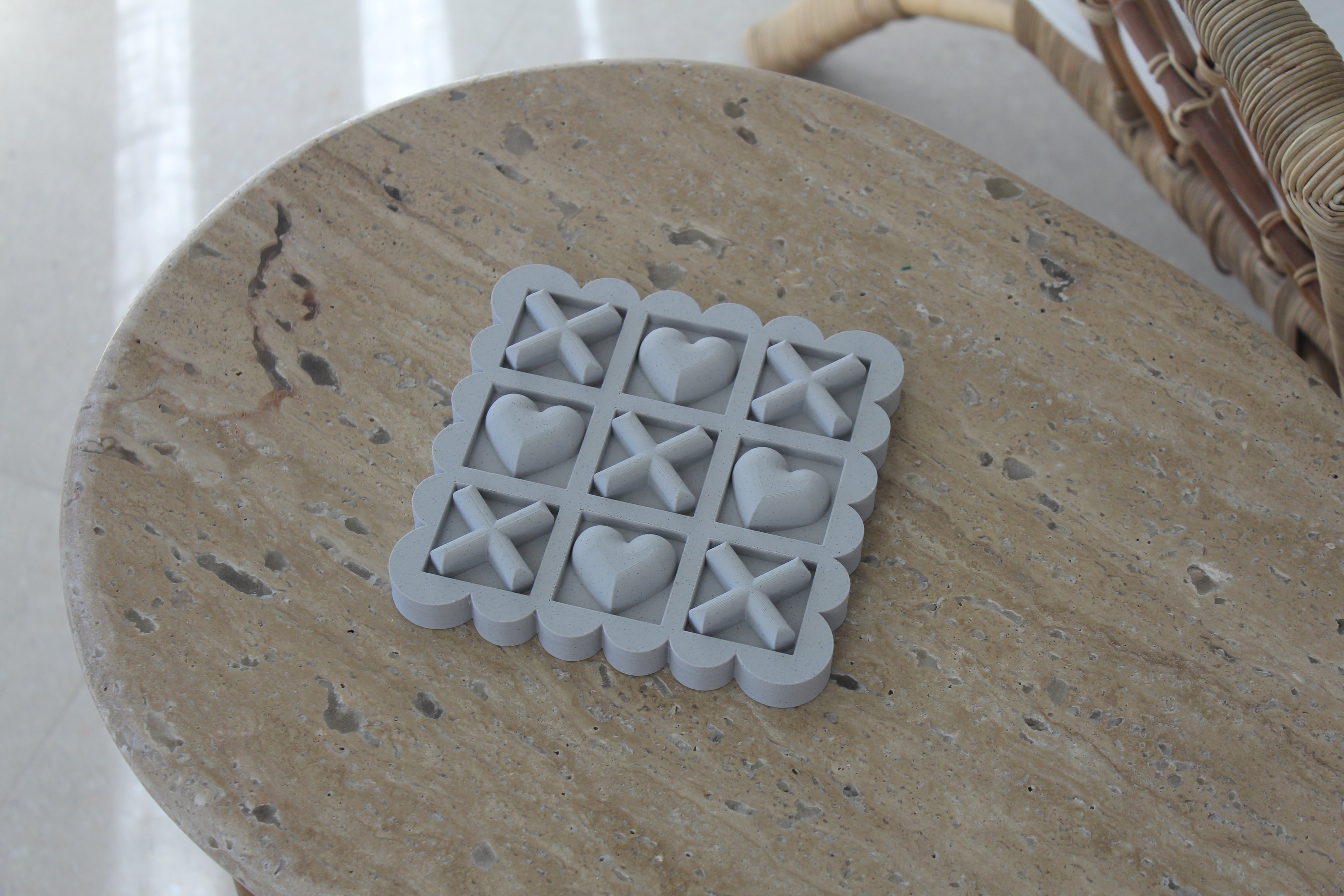 Scalloped Stone Look Noughts and Crosses