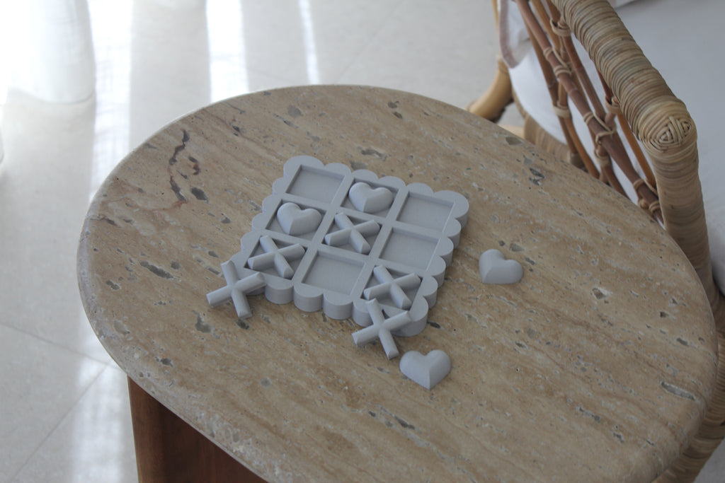 Scalloped Stone Look Noughts and Crosses
