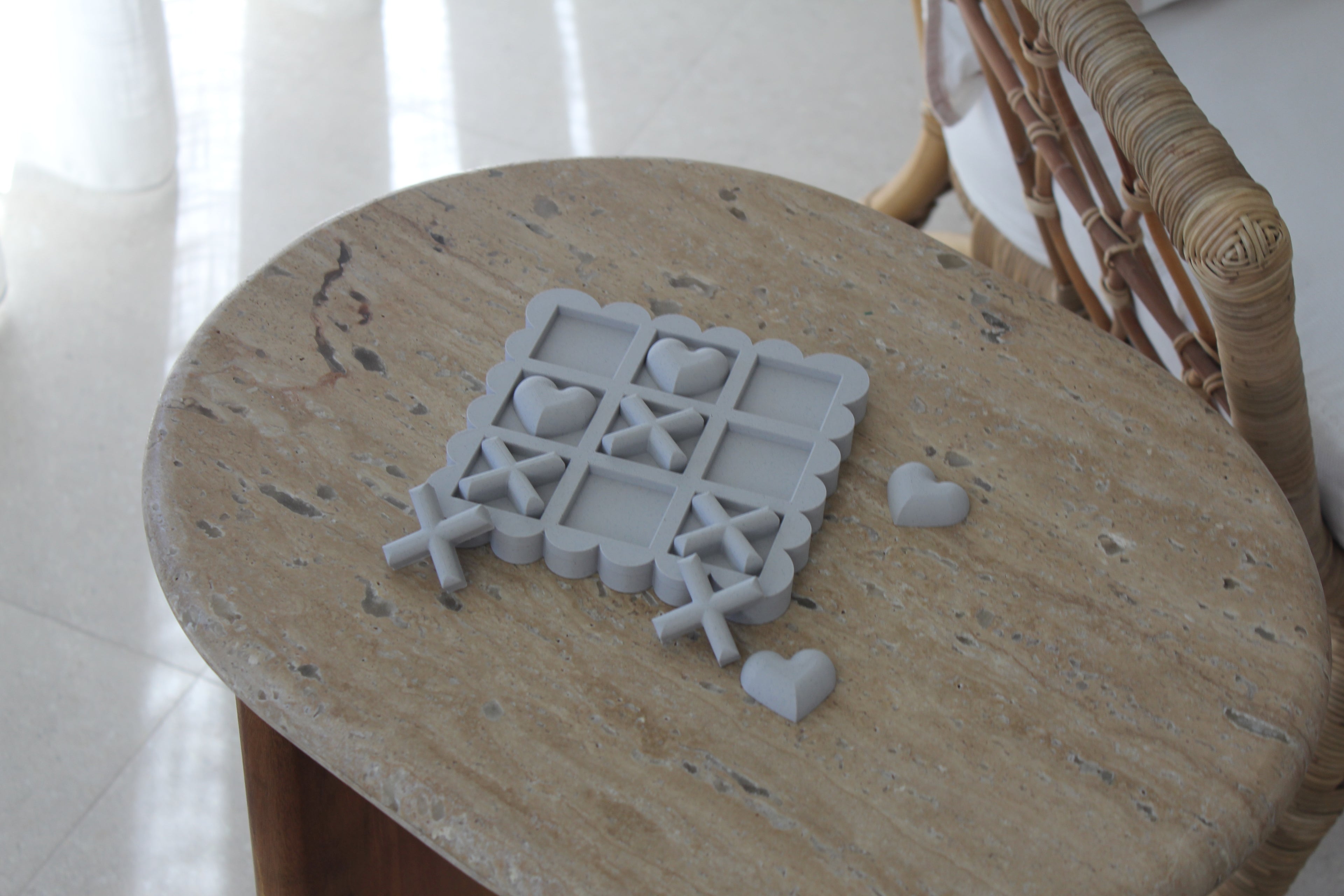 Scalloped Stone Look Noughts and Crosses