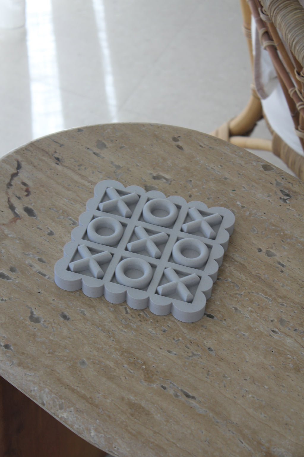 Scalloped Stone Look Noughts and Crosses