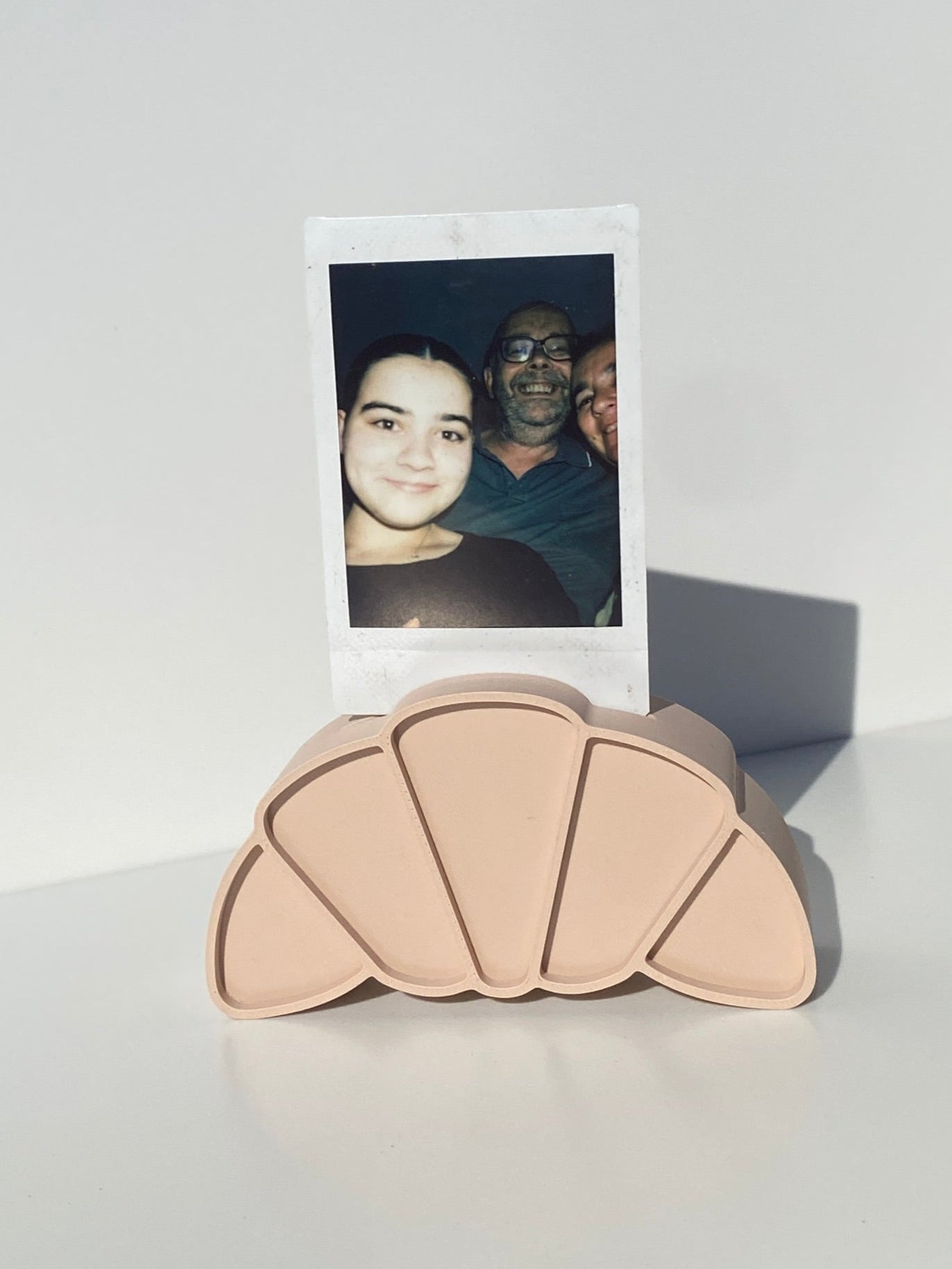 Croissant Polaroid Stand