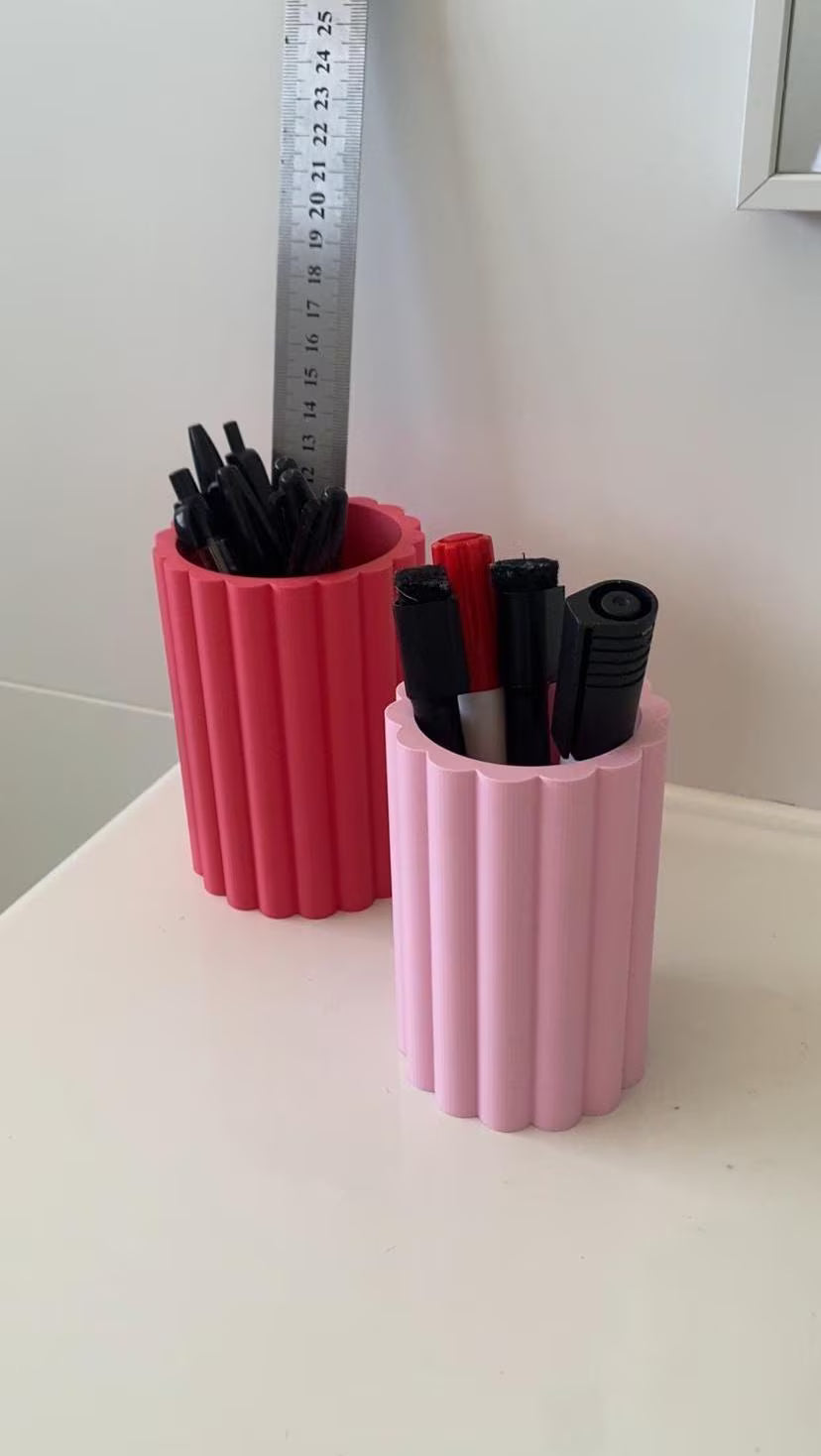 Scalloped Cup Holder